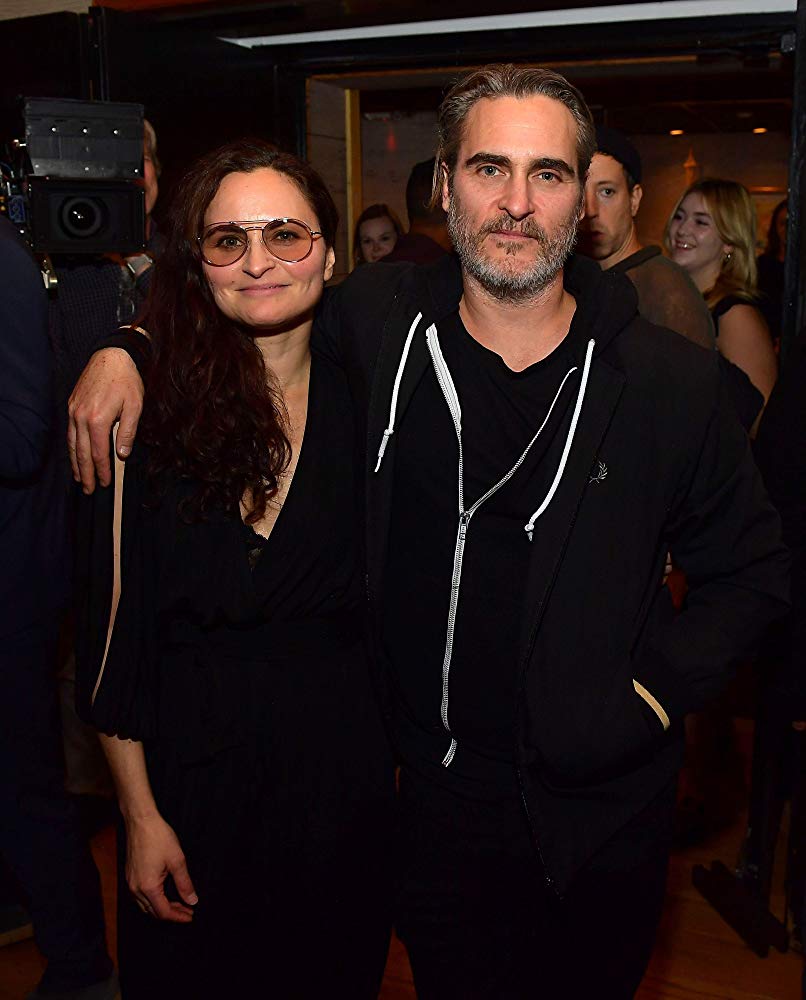 Joaquin Phoenix Sister