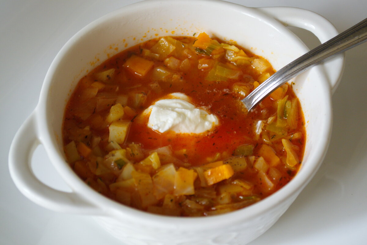 Простые и вкусные супы на каждый день. Овощной суп. Вкусный овощной суп. Суп деревенский. Супчики вкусные и простые.