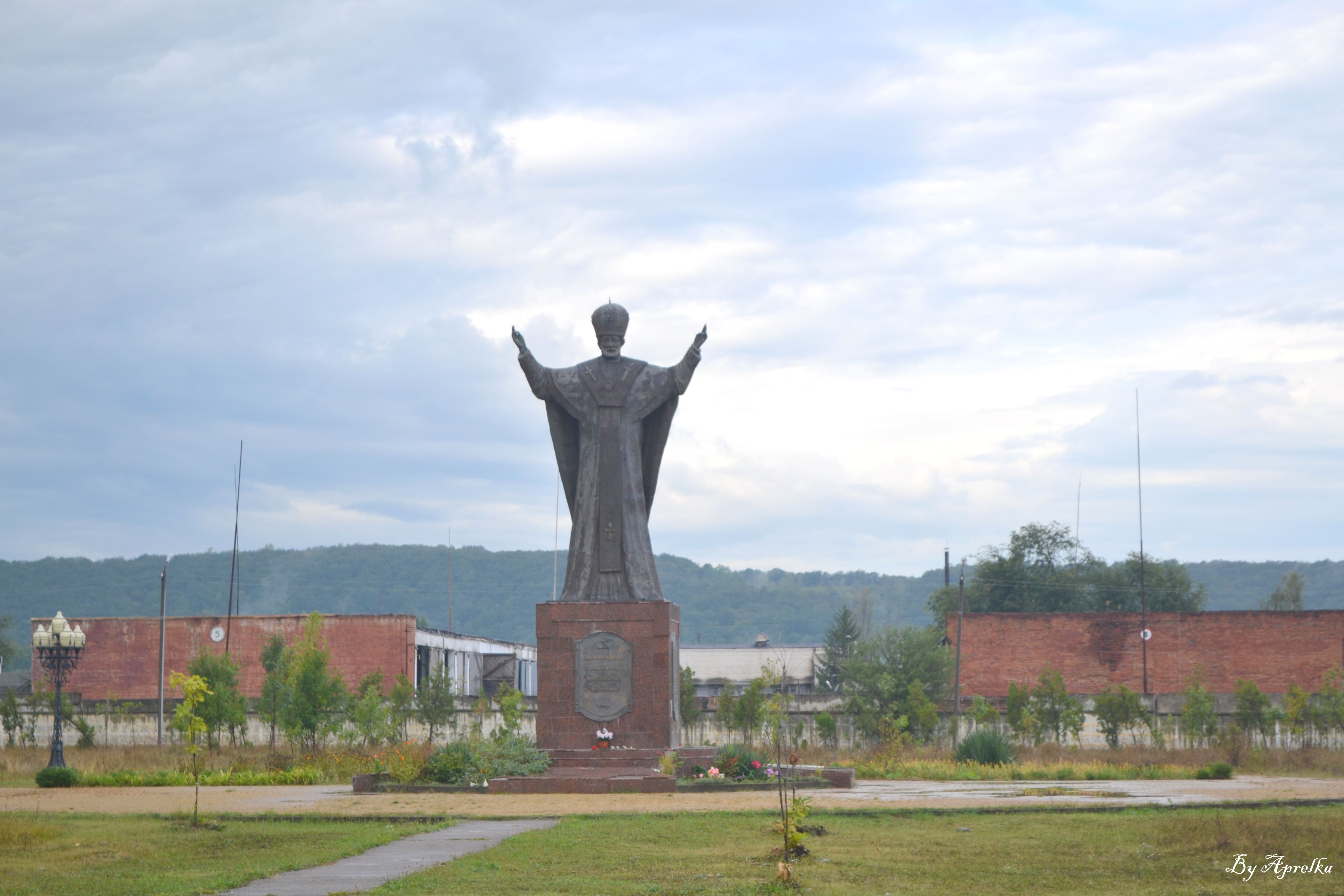 Памятники в майкопе