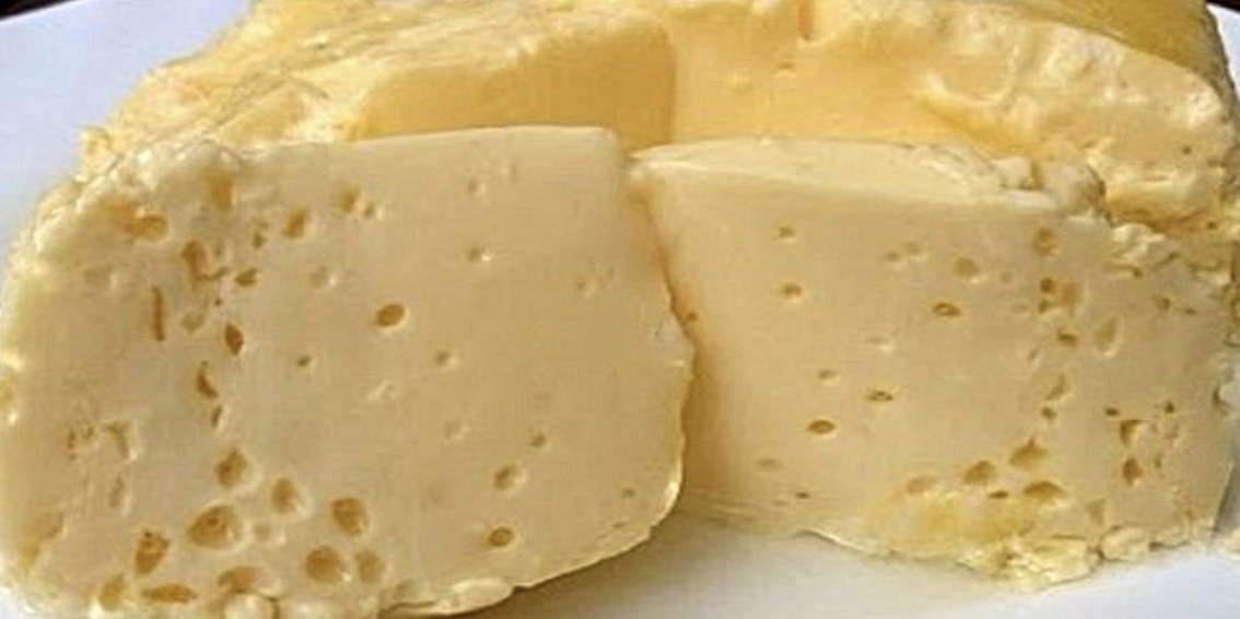 Сыр нежный рецепт. Омлет в пакете. Сыр нежный. Самый нежный сыр. Вареный омлет.