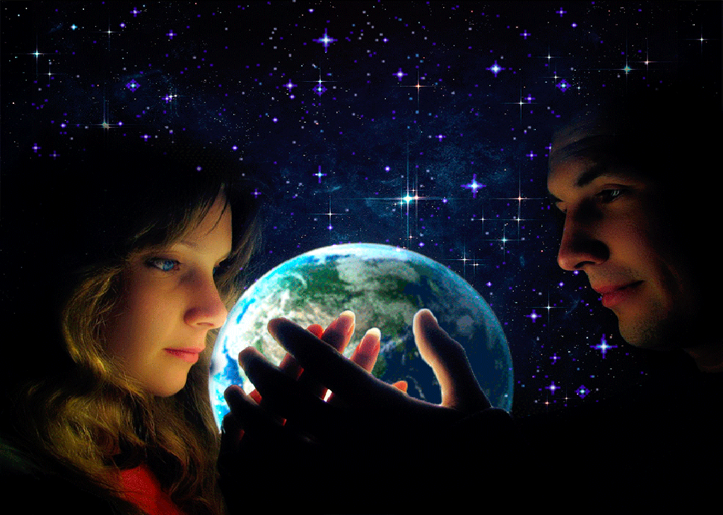 Обнять планету. Девушка обнимает планету. Человек обнимает планету. Обнять землю. Песня мама планета земля