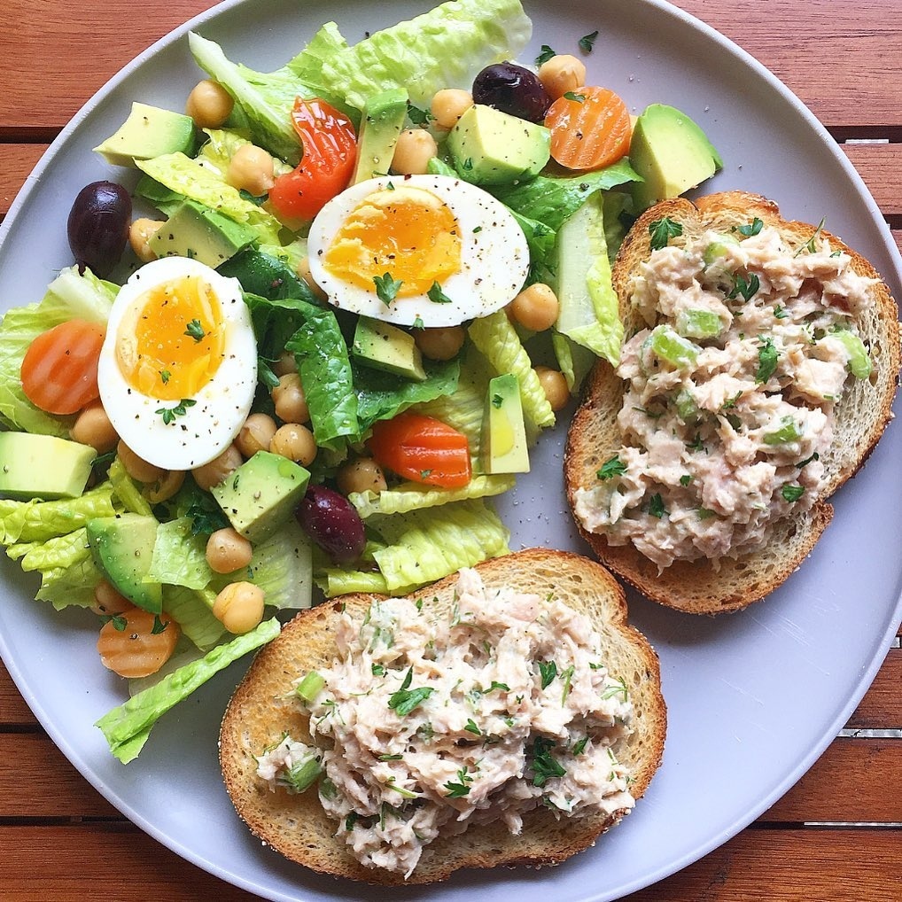 Что приготовить вкусное пп на ужин. Диетический завтрак. Правильный завтрак. Вкусный и полезный ужин. Правильное питание завтрак.