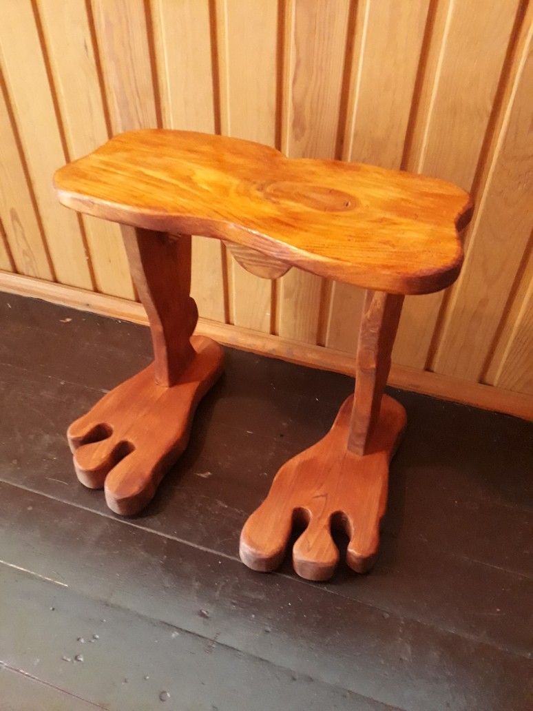 Самодельные ноги. Деревянные изделия. Необычные деревянные изделия. Маленькие деревянные изделия. Забавные изделия из дерева.