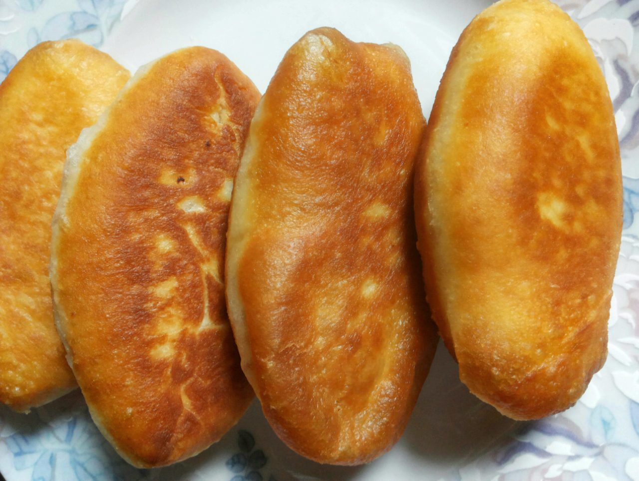 Пирожки беляши