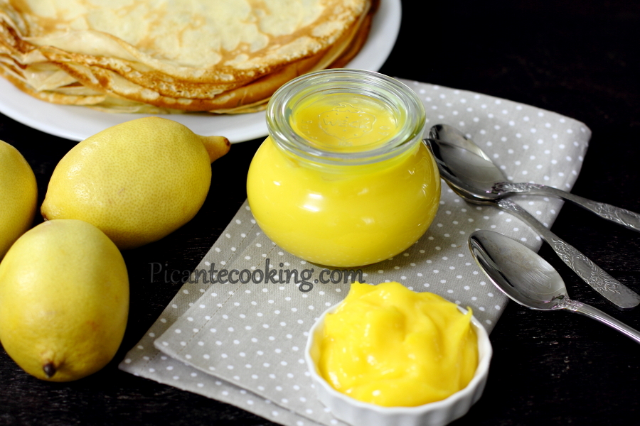 Курд еда. Лимонный крем с маслом и яйцами. Курд блюдо из творога. Курд продукт.
