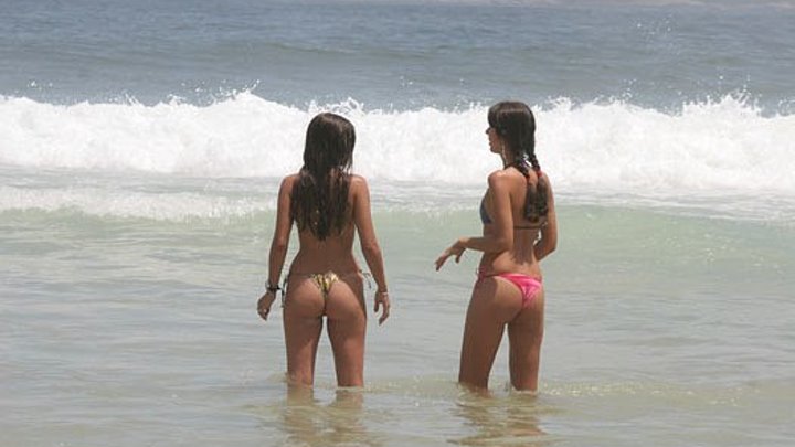 Такое возможно только на пляжах Бразилии для интереса Постила.