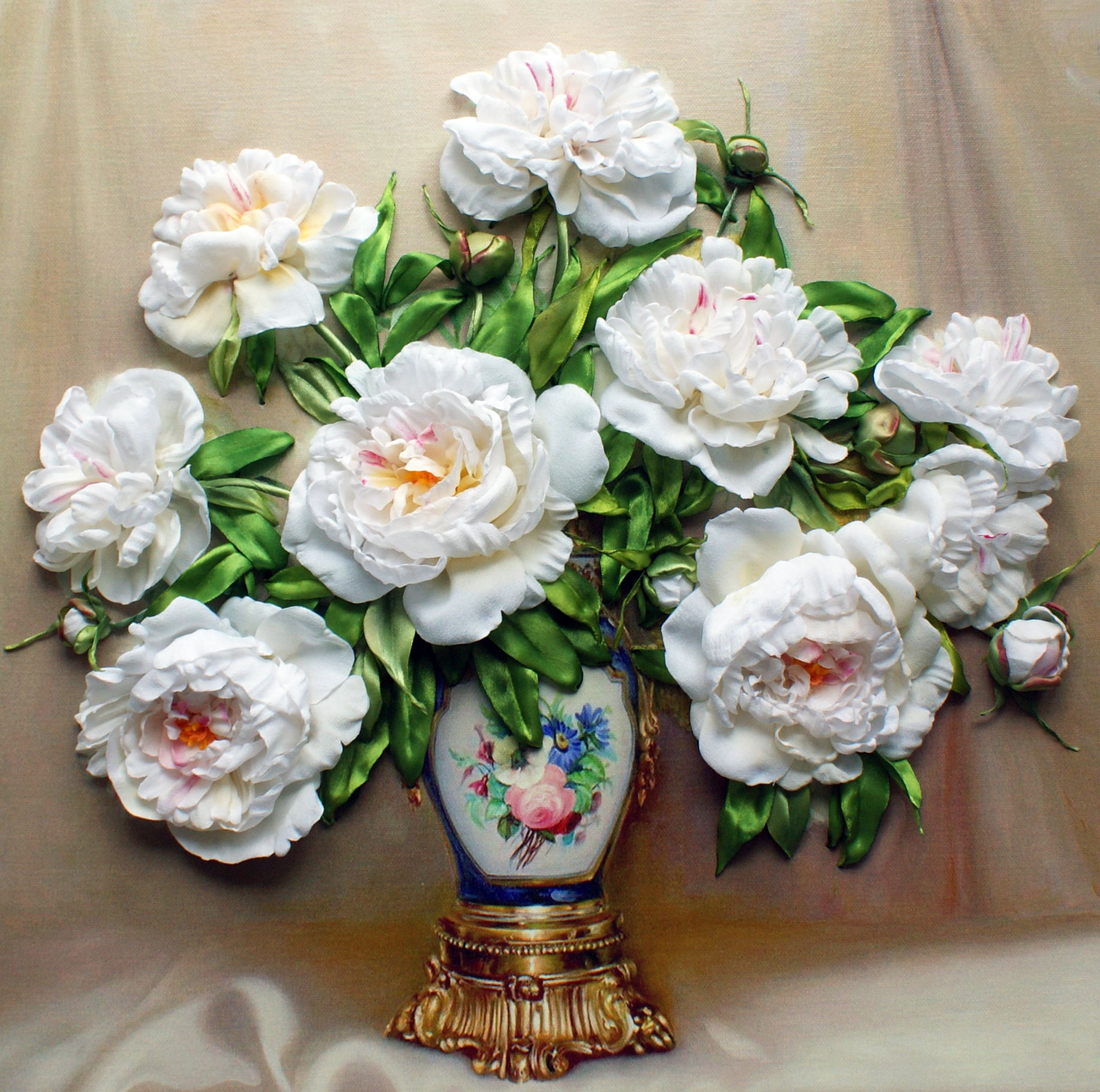 Пионы из атласных лент