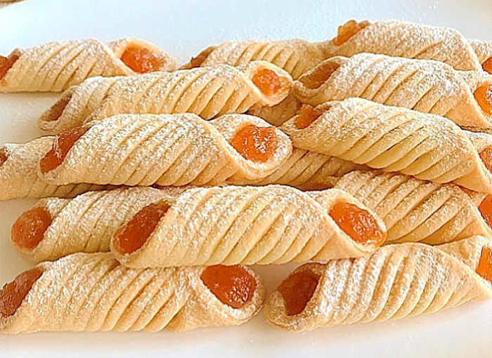 Песочное слоеное печенье