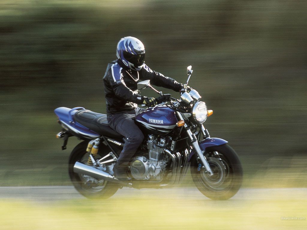 Yamaha XJR 1300 2012