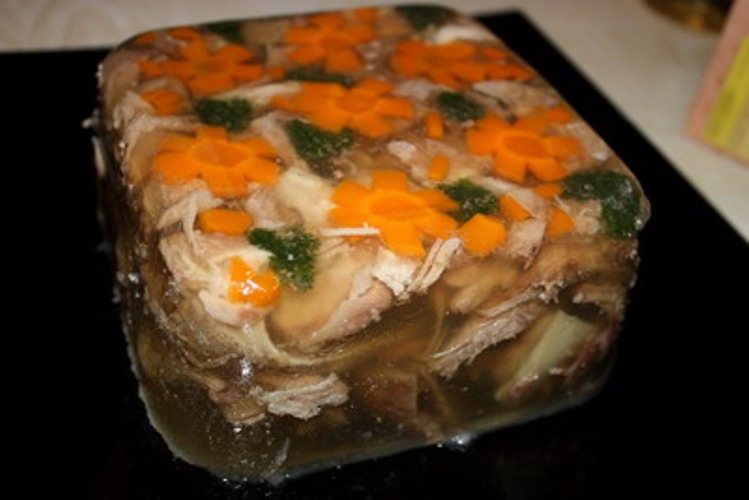 Холодец. Холодец из рульки. Холодец с открытой крышкой или закрытой. Холодец с открытой крышкой или закрытой. Холодец из свиных ушей.