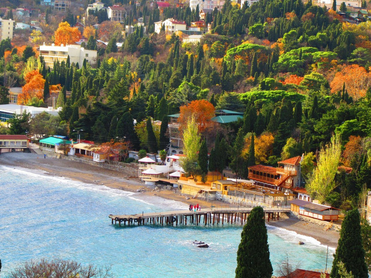 Ялта море осень
