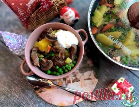 Тушёная говядина с грибами, горошком, картофелем – кулинарный рецепт