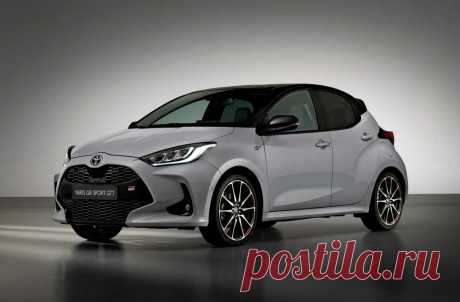 Toyota Yaris GR Sport GT7 Special 2022: салон, цена, характеристики, фото