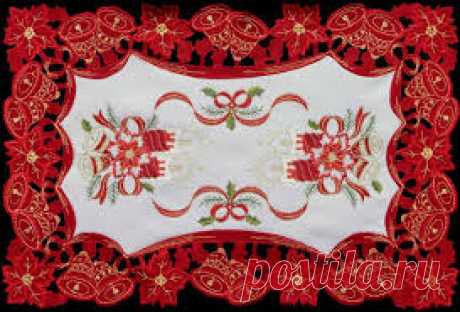 Pretty Poinsettia Holiday Table Runner - Поиск в Google