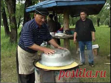 ▶ Таджикский Плов. Кулинарное Шоу &quot;Изюминка&quot;. - YouTube