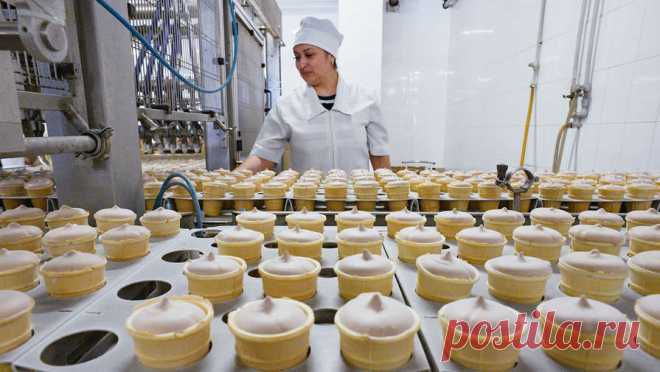 В России более чем вдвое возросло производство мороженого. Производство мороженного в России выросло до 110 млн килограмм в I квартале этого года, что на 66% больше, чем третьем квартале 2023 года, когда было произведено 66 млн килограмм мороженого. Такие данные "Газете.Ru" привел ...