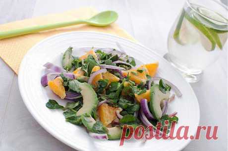 Постный салат из апельсинов и зелени | Вкусные Рецепты