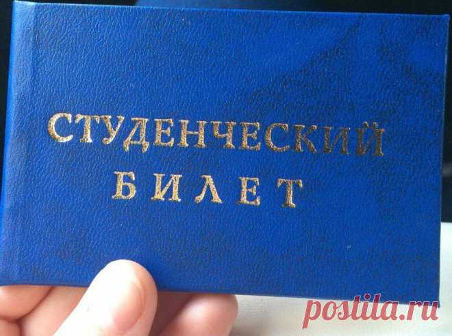 Рассказ: «Свадьба в трамвае». Глава 20. Быть вместе, когда не рядом
Начало (ссылка) Предыдущая глава (ссылка) Когда Женька освободился после работы и позвонил, Надя уединилась в своей комнате и всё ему рассказала. Парень молча думал как быть дальше. Жень, ты меня слышишь вообще?! — чуть громче спросила Надя. Да. Я думаю, как поговорить с твоей мамой. Никак. Я же сказала, что она не хочет с тобой […]
Читай пост далее на сайте. Жми ⏫ссылку выше