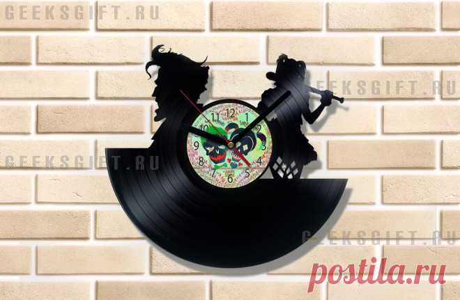 Необычный подарок: Часы из виниловой пластинки - Джокер + Харли Квинн