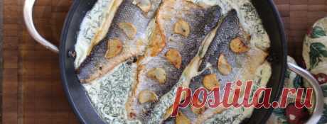 Филе белой рыбы под чесночным соусом. | cooklikemary.ru