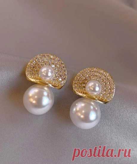 Chic 18K Gold Pearl Zircon Pearl Stud Earrings