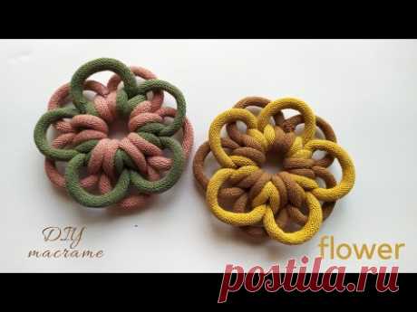 Macrame flower tutorial, DIY flower with larks head knots, easy pattern for beginners