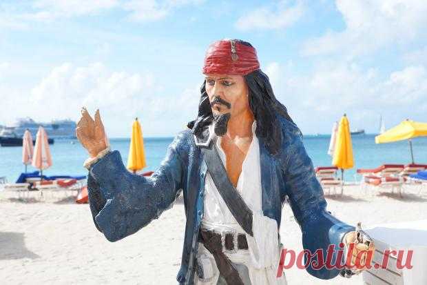 Голливудские пираты: кто из известных актеров превратился на время в морских разбойников