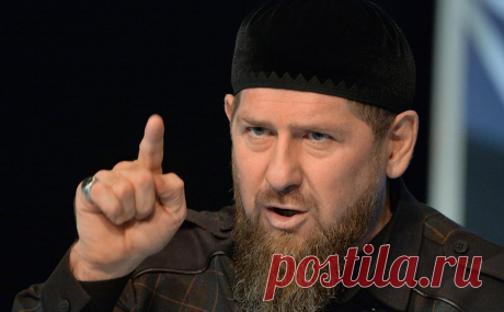 Кадыров назвал разницу между собой и «генералом бла-бла-бла». Глава Чечни напомнил, что является генералом Росгвардии и припомнил бывшему командующему Сухопутными войсками Владимиру Болдыреву события 20-летней давности