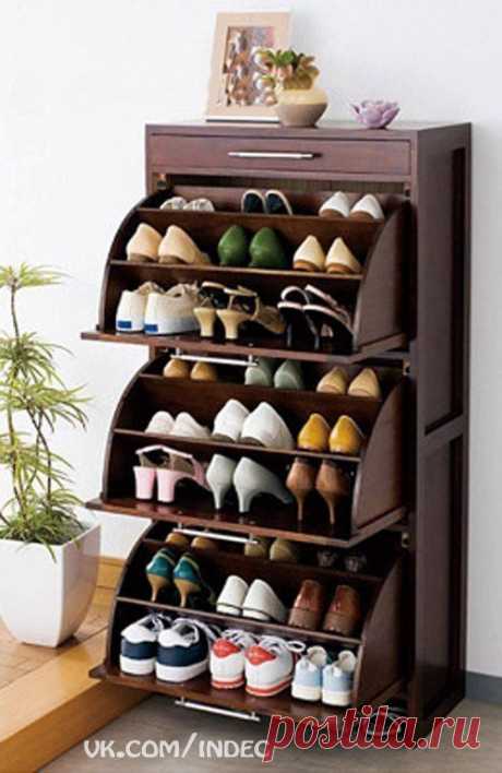 Удобный шкафчик для обуви.