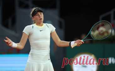 Мирра Андреева проиграла 126-й ракетке мира на турнире в Риме. Российская теннисистка в первом круге уступила испанке Пауле Бадосе со счетом 2:6, 3:6