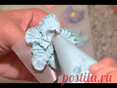 How to make Buttercream Flowers