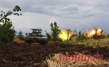 В Минобороны сообщили об уничтожении трех танков Leоpard. Российские военные уничтожили три украинских танка немецкого производства Leоpard в зоне военной операции на Украине.