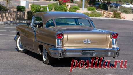 1957 Oldsmobile Super 88 Holiday Coupe | S66 | Phoenix 2019