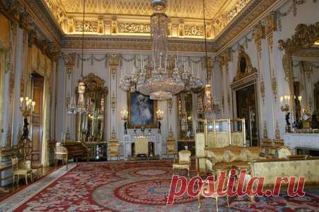 Buckingham Palace : White Drawing Room, London UK
flickr от The British Monarchy  |  Pinterest • Всемирный каталог идей