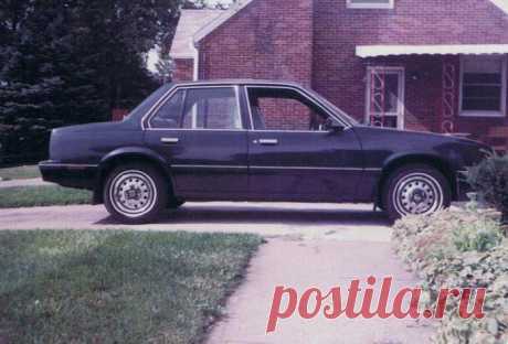 Chevrolet Cavalier (General Motors): описание, технические характеристики, отзывы Chevrolet Cavalier является последователем модели Monza, которая выпускалась с 1975 по 1980 гг. Первые «Кавалеры» сошли с конвейеров в 1982-м, их выпуск продлился вплоть до 2005-го. Всего было выпущен...