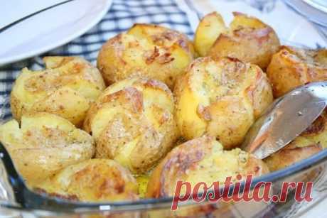 Как приготовить картофель, запеченный по-португальски  - рецепт, ингредиенты и фотографии