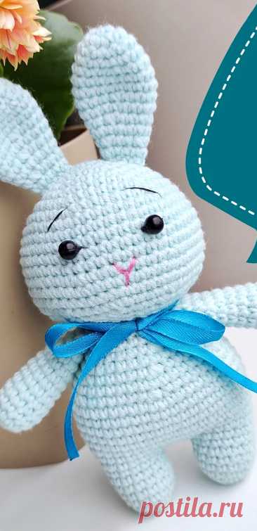 PDF Мини Зайка крючком. FREE crochet pattern; Аmigurumi animal patterns. Амигуруми схемы и описания на русском. Вязаные игрушки и поделки своими руками #amimore - маленький зайка, заяц, зайчик, кролик, зайчонок, крольчонок.