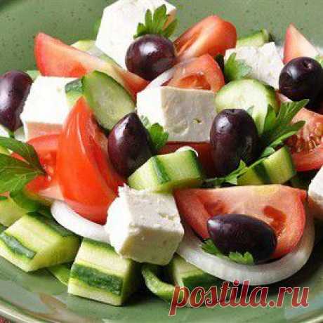 Классический греческий салат (Horiatiki) рецепт – салаты с сыром: салаты