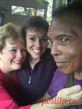 Аркадий Чужой
Muhammad Ali's First "Selfie"! Makes news on the TODAY Show. 
http://www.today.com/video/today/56238024#56238030