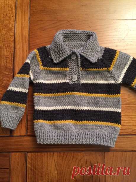 Sweater tejido, 4 meses, lana Plymouth , worsted merino superwash, palillos N 4. Raglán, empezado por arriba con 50 ptos.