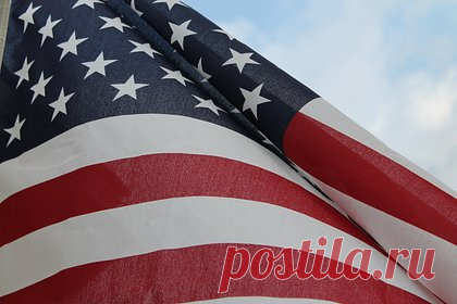 США заблокировали резолюцию Совбеза ООН по сектору Газа. США заблокировали проект резолюции Объединенных Арабских Эмиратов (ОАЭ) в Совете Безопасности ООН по сектору Газа. За принятие документа проголосовали 13 членов Совбеза, однако Соединенные Штаты наложили вето на проект. От голосования воздержалась Великобритания. Соавторами резолюции выступили 97 стран — членов ООН.