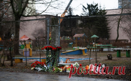 В Броварах объявили трехдневный траур после крушения вертолета. В украинском городе Бровары, где утром 18 января разбился вертолет с главой МВД Украины Денисом Монастырским, объявлен трехдневный траур с 19 по 21 января.