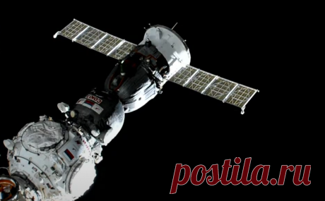 На МКС для «космических прогулок» перестыковали корабль «Союз МС-23». Космический корабль «Союз МС-23» перестыковался на узловой модуль «Причал» с малого исследовательского модуля «Поиск» Международной космической станции.