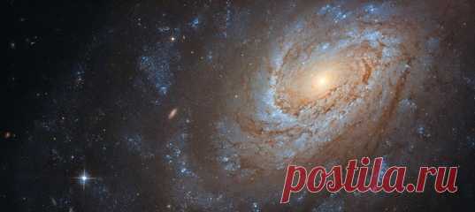 За спокойной красотой NGC 4651 кроется секрет. Великий Уильям Гершель, открывший ее еще в 1783 году, вряд ли о нем догадывался.
