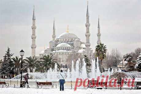 Удивительный Стамбул, в котором даже в снежное время играют фонтаны - buzzok