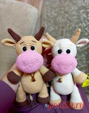 PDF Бычок Семён крючком. FREE crochet pattern; Аmigurumi toy patterns. Амигуруми схемы и описания на русском. Вязаные игрушки и поделки своими руками #amimore - корова, коровка, телёнок, бык, бычок из обычной пряжи.
