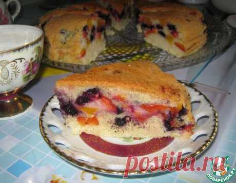 Фруктово-ягодный пирог в мультиварке – кулинарный рецепт