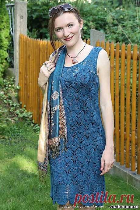 Синее легкое ажурное платье спицами вязаное - Свитера, жилетки, кофты - Вяжем спицами - Схемы для вязания - Вязание крючком и спицами