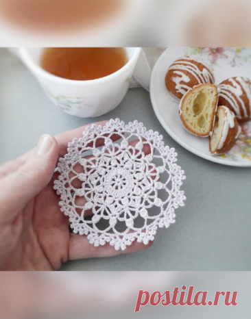 Мини - салфетка крючком 🌸

Салфетка выполнена по классической японской схеме в технике филейного и ажурного вязания. Использована пряжа типа "Ирис", 100% хлопок, с тонким блеском и высокой скруткой — идеальна для такой филигранной работы.

#вязание • #салфетка