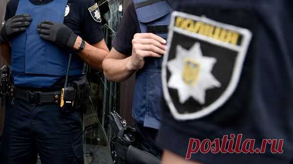 Под Одессой полицейские поймали восемь уклонистов в рыболовных костюмах